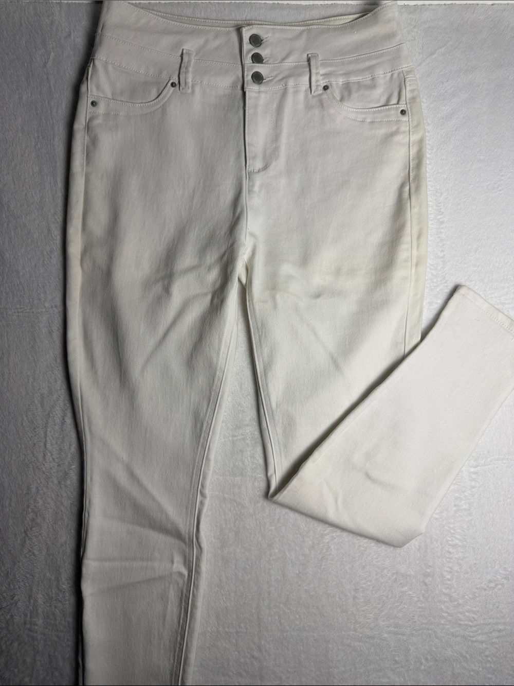 White High-Rise Skinny Jeans